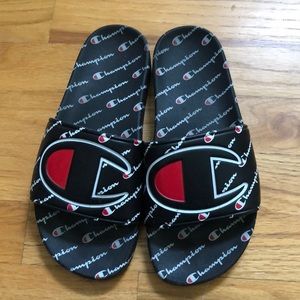Champion flip-flop